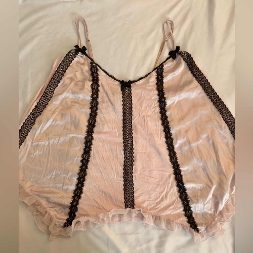 Victoria’s Secret babydoll lingerie top 🎀